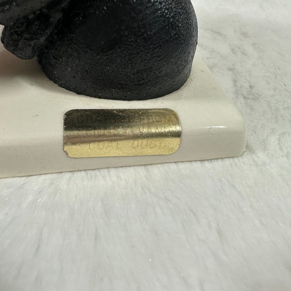 Vintage Black Owl on ceramic base crafted from Pennsylvania Coal Dust - Picture 4 of 10